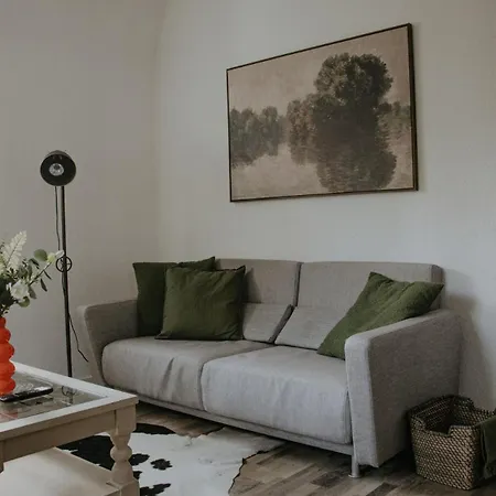Stylish Mit Bachblick Apartmán *